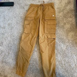 Standard Cloth Cargo Jogger